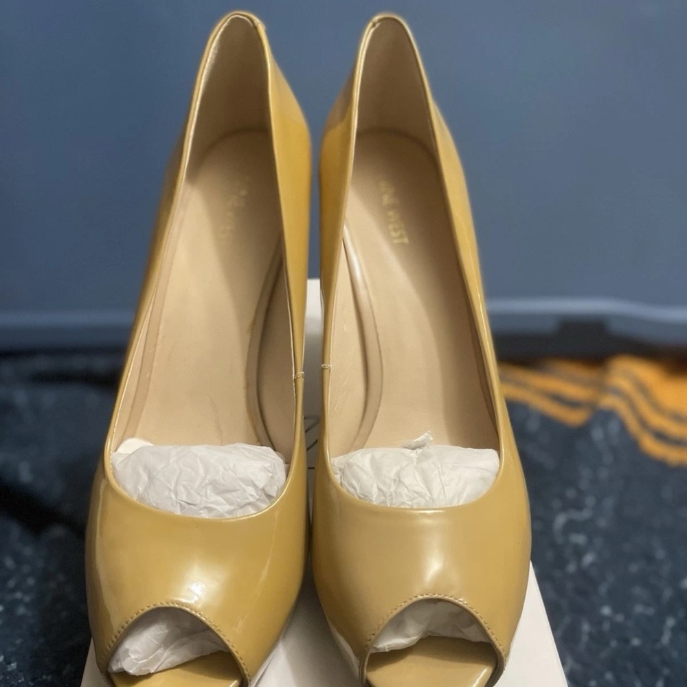 Nine West Glossy Tan Peep-Toe Heels - Picture 2 of 8